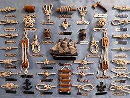 The Little Boathouse