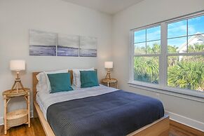 Array of Sunshine Beach House