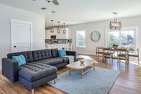 Array of Sunshine Beach House