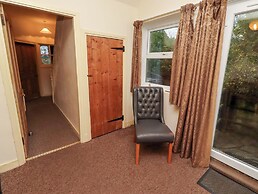 Wayside Cottage