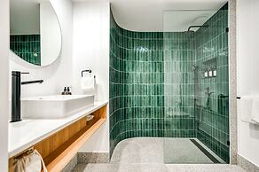 Essence Peregian Beach