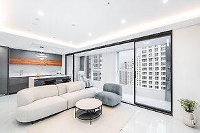 Seocho Intoraon Hotel and Residence