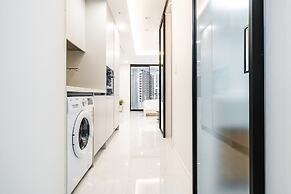 Seocho Intoraon Hotel and Residence