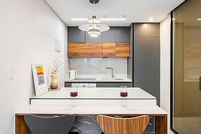 Seocho Intoraon Hotel and Residence