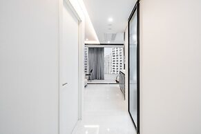 Seocho Intoraon Hotel and Residence