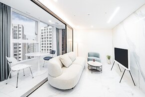 Seocho Intoraon Hotel and Residence