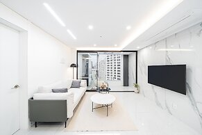 Seocho Intoraon Hotel and Residence