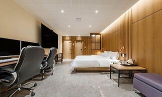 Gwangju Brown Dot Cheomdan