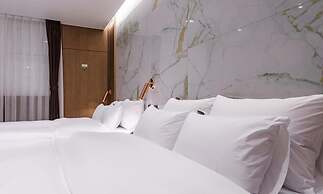 Gwangju Brown Dot Cheomdan