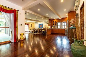 3 BR Pool Villa in Great Location CV3