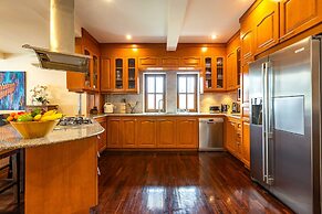 3 BR Pool Villa in Great Location CV3