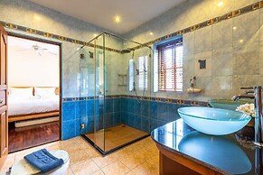 3 BR Pool Villa in Great Location CV3