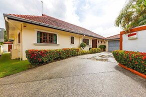 3 BR Pool Villa in Great Location CV3