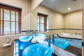 3 BR Pool Villa in Great Location CV3