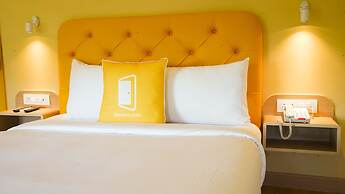 Bloom Hotel - Magarpatta