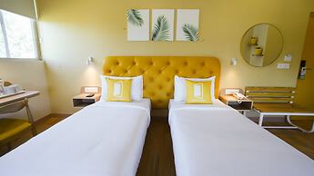 Bloom Hotel - Magarpatta