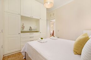 Ivory Luxury Suite by Corfuescapes