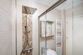 Ivory Luxury Suite by Corfuescapes