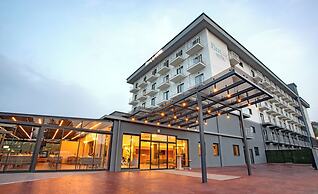 First Joy Hotel