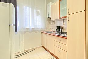 Sleek Flat Within Walking Distance to Pera Museum