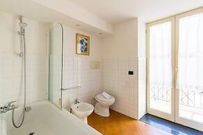 Portico 17 - Charming House Close Promenade