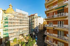 Portico 17 - Charming House Close Promenade