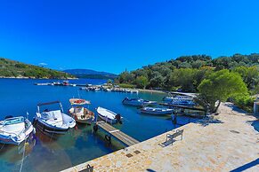 Theophilos 1 in