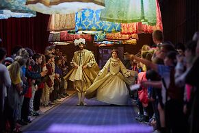 Puy du Fou France - Hotel Les Iles de Clovis