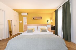 Archè Design Rooms and Suites