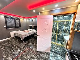 Levent Palace Hotel