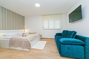 Apartments Villa Nadalina Deluxe