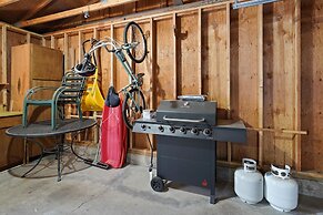 12 Quartz Mountain 2 Bedroom Home by RedAwning