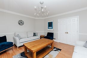 Olive Tale - From 225 Per Night