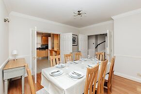 Olive Tale - From 225 Per Night