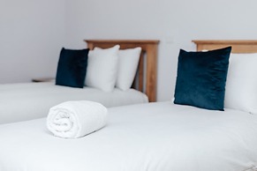 Olive Tale - From 225 Per Night