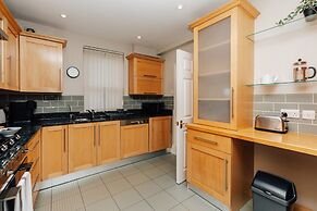 Olive Tale - From 225 Per Night