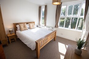 1 Bodwen Villas
