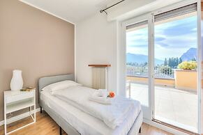 Antares150m From the Lake