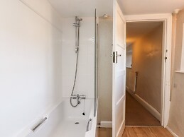 Twelve Oaks Farmhouse