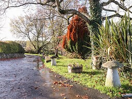 Twelve Oaks Farmhouse
