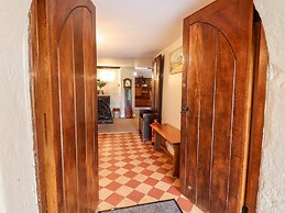 Twelve Oaks Farmhouse