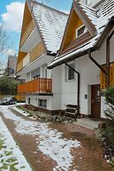 Droga na Bystre Zakopane by Renters