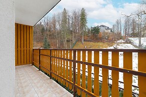 Droga na Bystre Zakopane by Renters