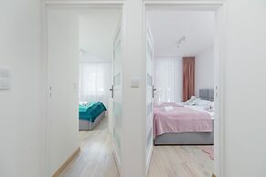 Droga na Bystre Zakopane by Renters