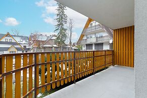 Droga na Bystre Zakopane by Renters