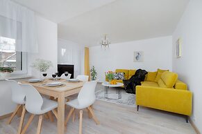 Droga na Bystre Zakopane by Renters