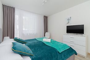 Droga na Bystre Zakopane by Renters