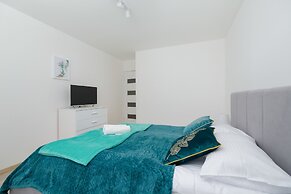 Droga na Bystre Zakopane by Renters