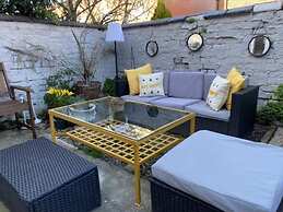 Refurbished 3 Bed House in Manchester