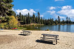 Walk to the Lake Amazing 5 Bedrm - VH#343 by Bear Valley Vacation Rent